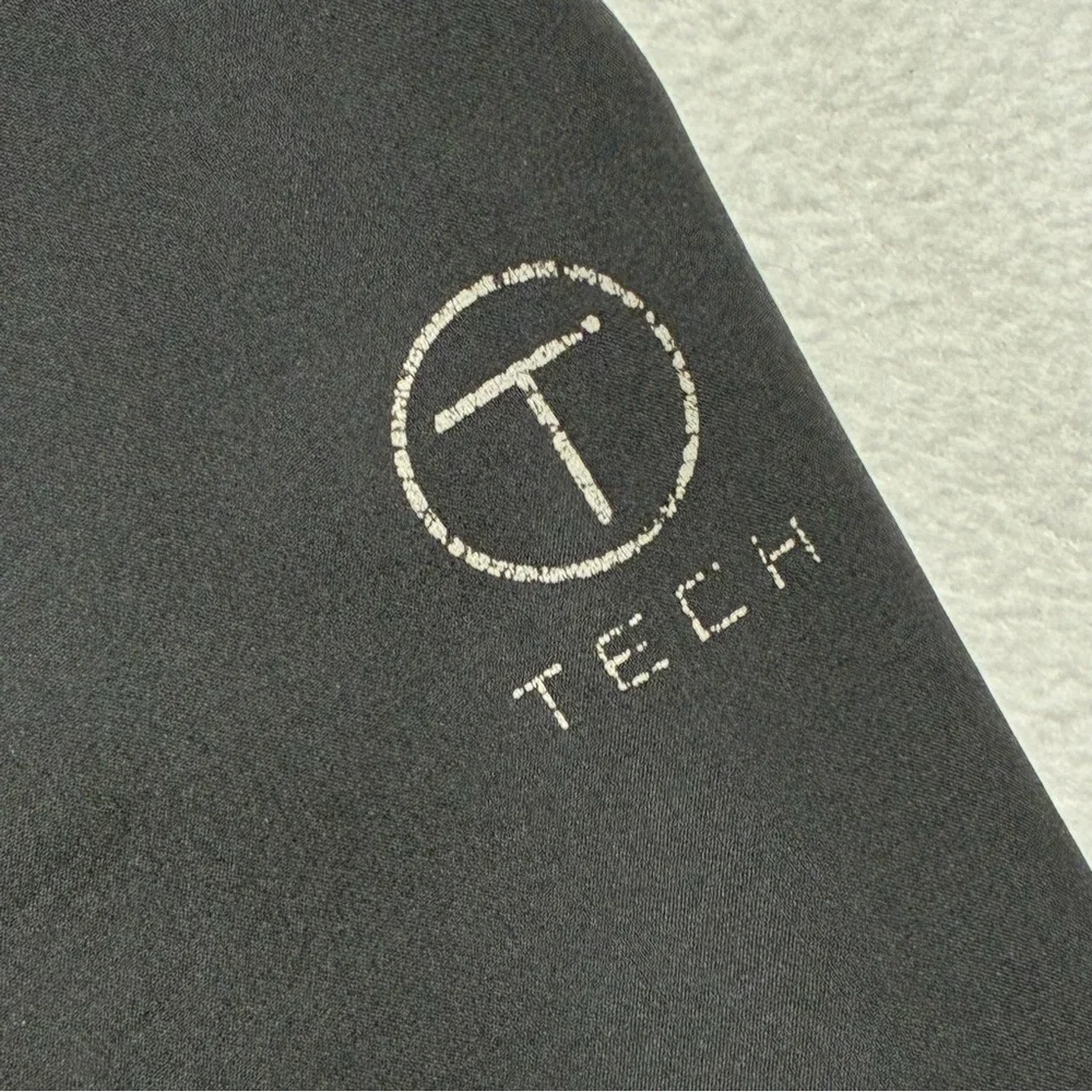 Tech by Tumi Men's Small Gray Softshell Jacket Fleece Lined Performance *FLAW